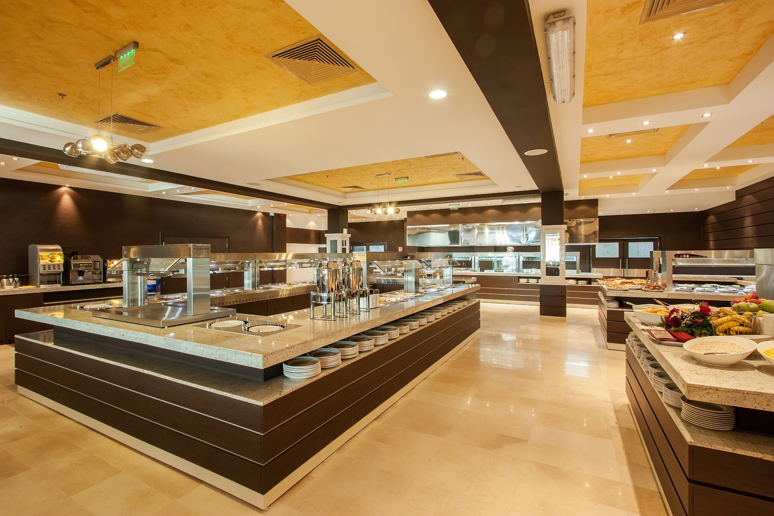 INTERNATIONAL_CASINO_TOWER__HOTEL_NISIPURILE_DE_AUR_BULGARIA_AIR_TOUR_TRAVEL